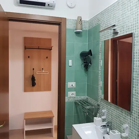 ベッド・アンド・ブレックファスト Galateo *